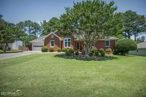 3484 Honeycomb Dr SE, Conyers, GA 30094