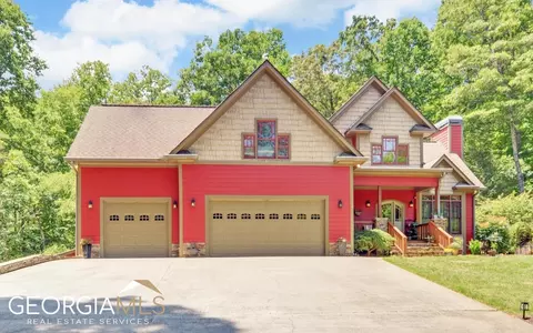 1403 Peeble Cove Ct, Hiawassee, GA 30546