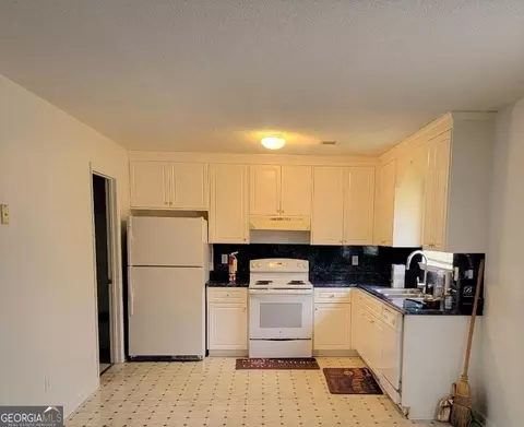 1097 Brittany St, Stapleton, GA 30823 photo 8