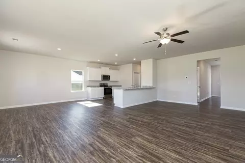 615 Meadows Farm Way, Monroe, GA 30655 photo 3