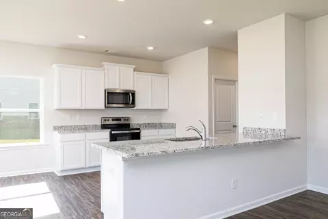 615 Meadows Farm Way, Monroe, GA 30655 photo 4