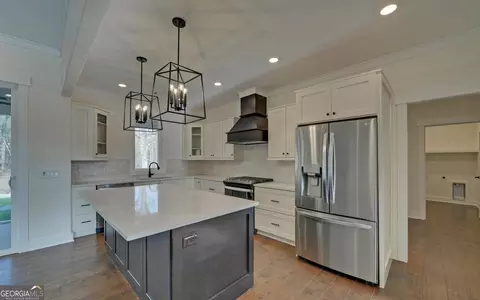 203 Timber Ridge Dr, Toccoa, GA 30577 photo 9