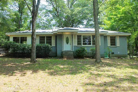 7133 Woodland Ave SE, Covington, GA 30014