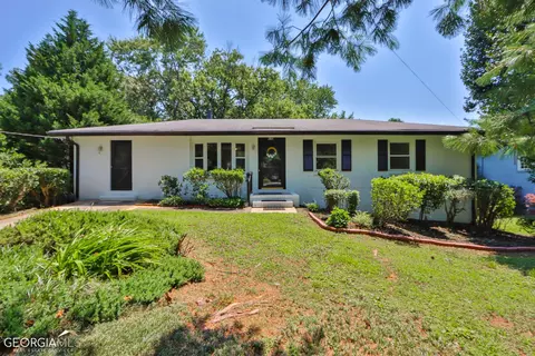2815 Carolyn Dr SE, Smyrna, GA 30080