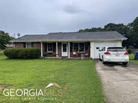 560 Miles Patrick Rd, Winder, GA 30680