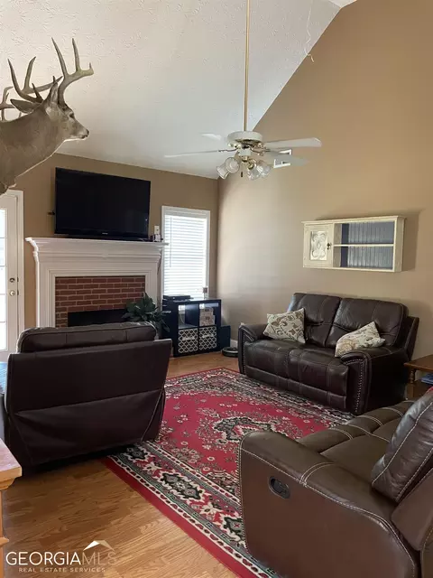 70 Rose Walk Dr, Covington, GA 30016 photo 2