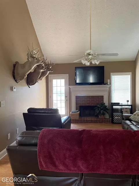 70 Rose Walk Dr, Covington, GA 30016 photo 3