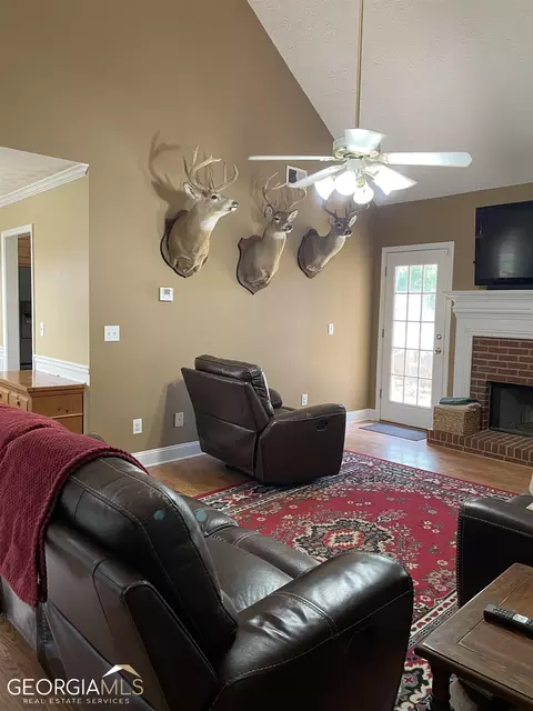 70 Rose Walk Dr, Covington, GA 30016 photo 4