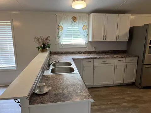 1706 Brook Run Dr, Register, GA 30452 photo 12