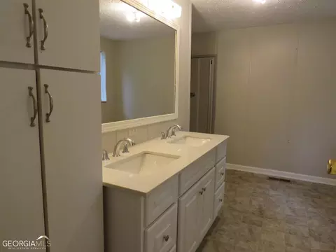 236 Bradley Rd, Jackson, GA 30233 photo 13
