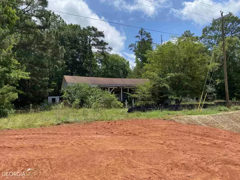 996 Madison Rd, Eatonton, GA 31024