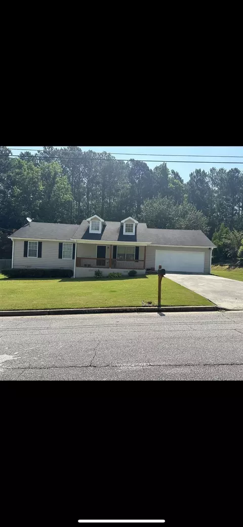 9176 Tara Dr SW, Covington, GA 30014