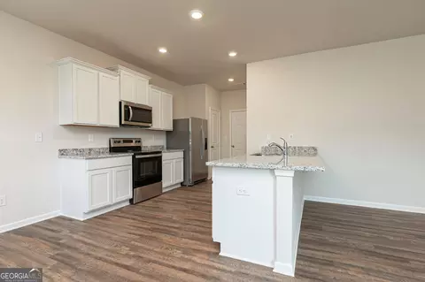 838 Robbie Ln, Monroe, GA 30655 photo 4