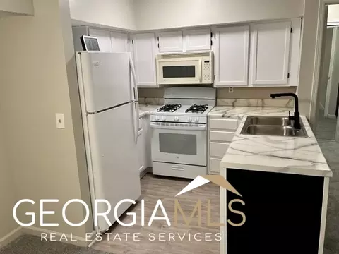 565 Cobblestone Trl, Avondale Estates, GA 30002