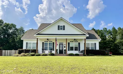 139 High Cotton Dr, Statesboro, GA 30461