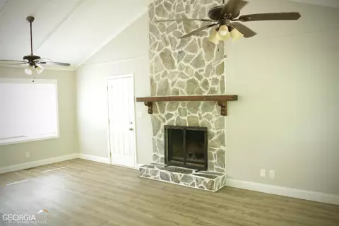 105 Heatherbrook Dr, Lagrange, GA 30240 photo 8