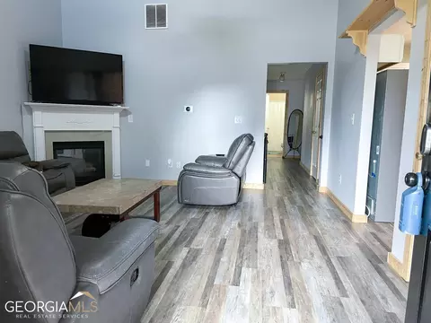 156 Madison Ave, Jackson, GA 30233 photo 4