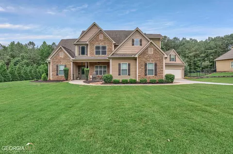 41 Magnolia Place Dr, Senoia, GA 30276