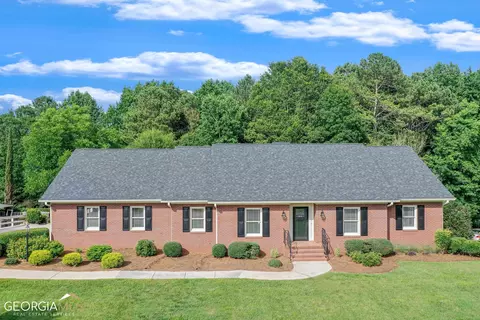 3648 Maple Forge Ln, Gainesville, GA 30504