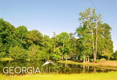 82 W Fork Dr, Newnan, GA 30263