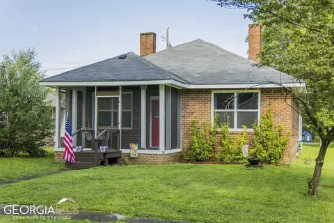 26 Oak St NE, Rome, GA 30161