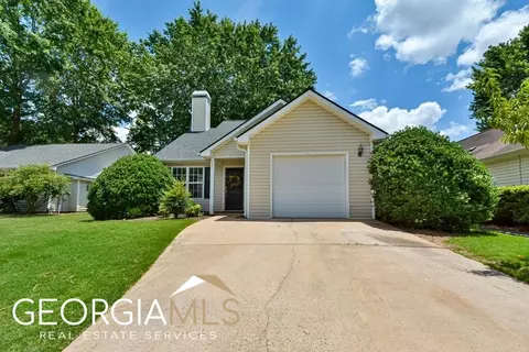 132 Grove Park Ln, Woodstock, GA 30189