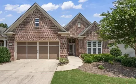 839 Peach Blossom Ct, Griffin, GA 30223