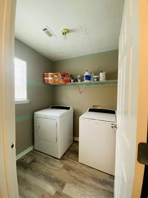 230 Creekview Blvd, Covington, GA 30016 photo 9
