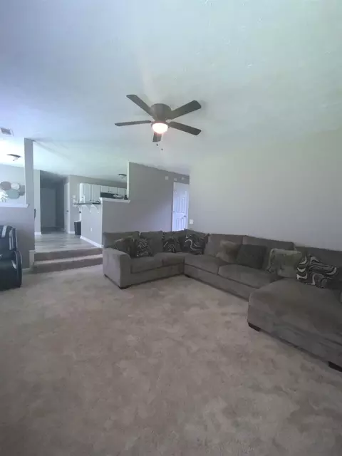 230 Creekview Blvd, Covington, GA 30016 photo 4
