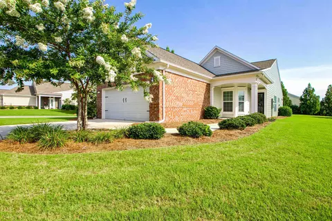 515 Pale Beauty Ct, Griffin, GA 30223