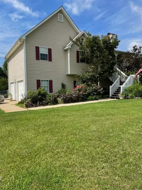 155 Woodbridge Dr, Dallas, GA 30157