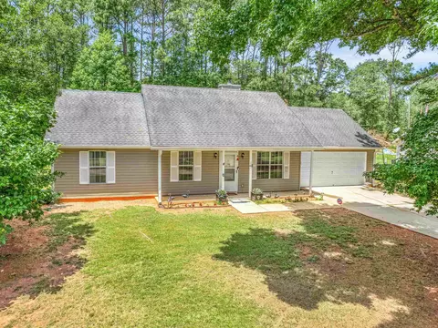 111 Starlake Dr, Jackson, GA 30233 photo 2