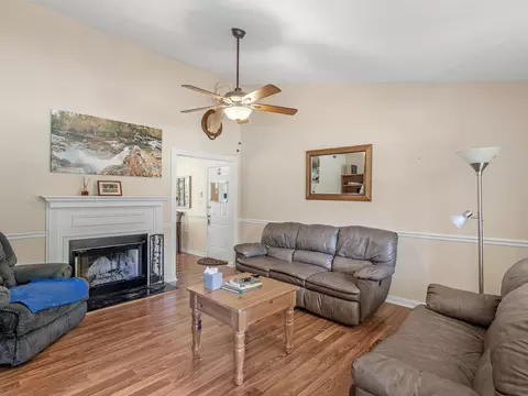 111 Starlake Dr, Jackson, GA 30233 photo 6
