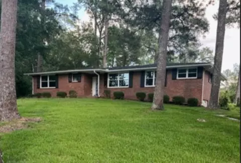 713 Woodrige Dr, Macon, GA 31204