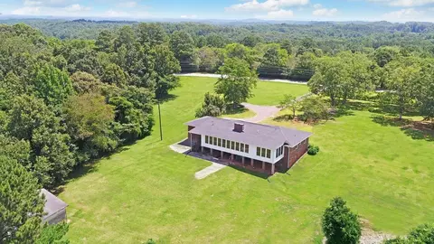 668 Brookdale Rd, Toccoa, GA 30577 photo 3