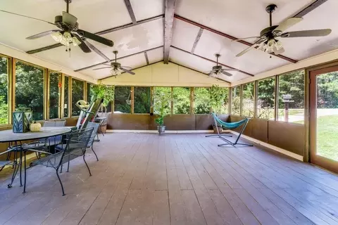 1148 Lovers Ln, Toccoa, GA 30577 photo 3