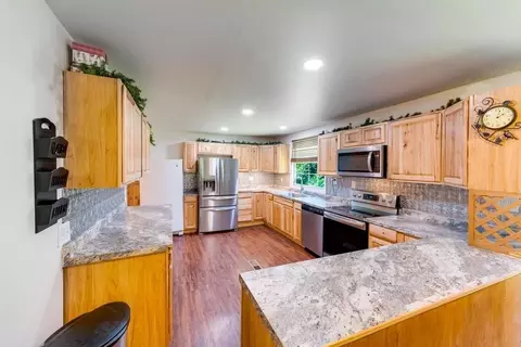 1148 Lovers Ln, Toccoa, GA 30577 photo 6
