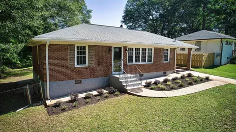 2244 Melody Ln, Decatur, GA 30032