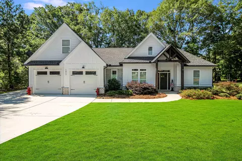 1052 Snapping Shoals Rd, Mcdonough, GA 30252