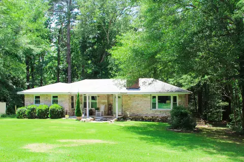 2787 Johnson Rd, Loganville, GA 30052
