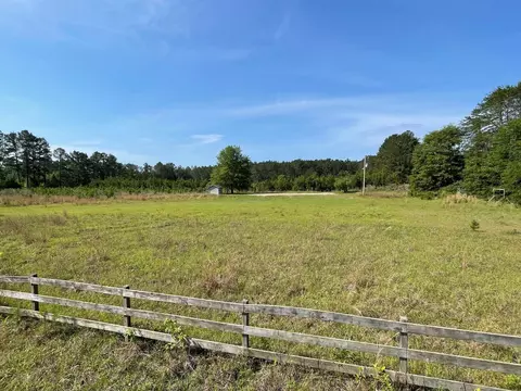 687 Bell Rd, Brooklet, GA 30415 photo 2