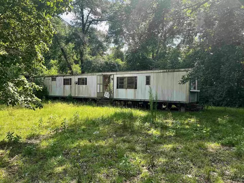 166 Main St, Toomsboro, GA 31090