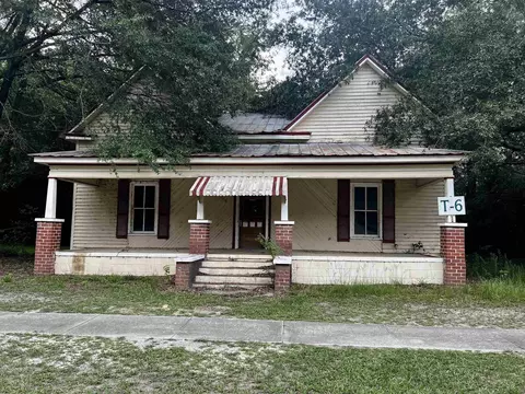 173 Main St, Toomsboro, GA 31090