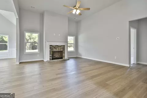 14 Walnut Ln #1, Williamson, GA 30292 photo 4