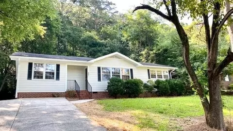 301 Alfred Ave SE, Rome, GA 30161