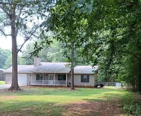 200 Dixie Trl, Covington, GA 30014 photo 1