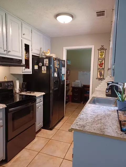 200 Dixie Trl, Covington, GA 30014 photo 7