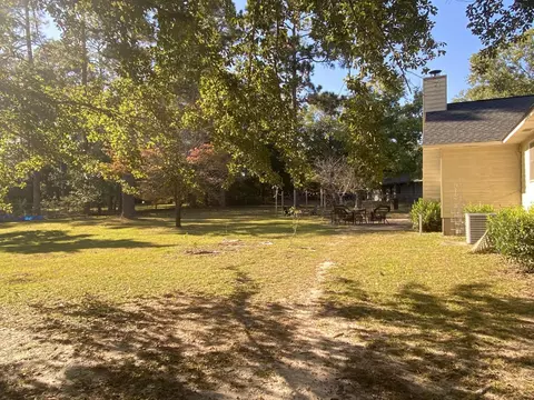 330 Regency Cir, Dublin, GA 31021 photo 8