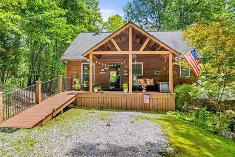 648 River Forest Run, Cleveland, GA 30528