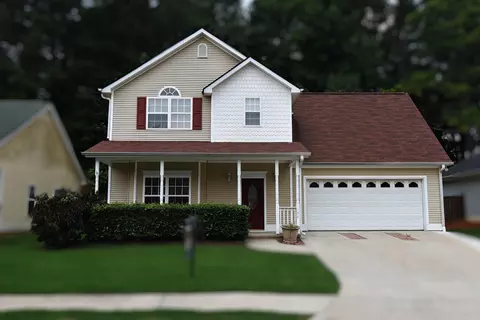 154 Prescott Ct, Newnan, GA 30265